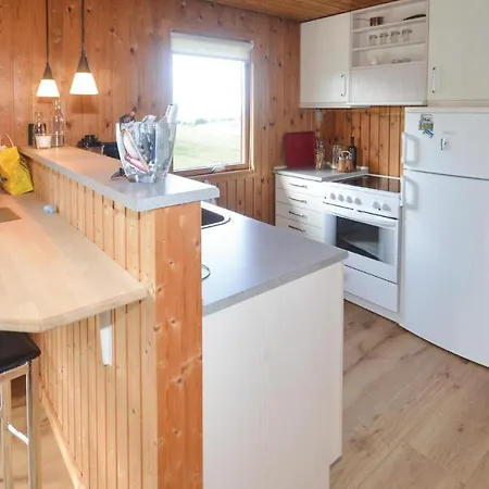 Three-bedroom Holiday In Farso