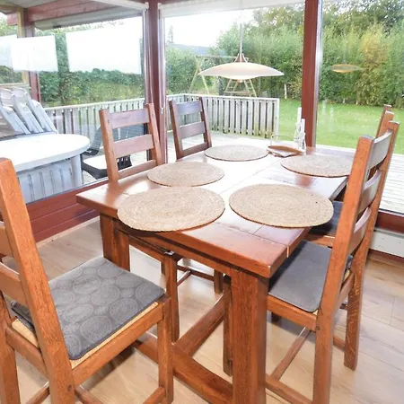 Three-bedroom Holiday In Farso Semesterbostad